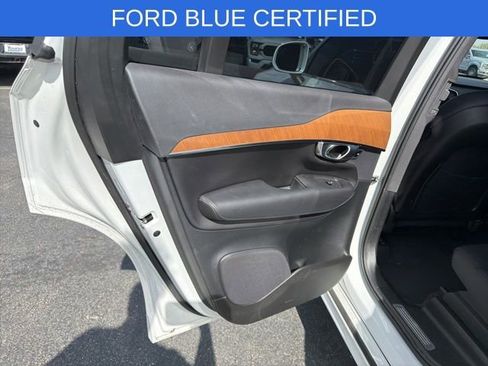 Used 2024 Volvo XC90 B5 Plus AWD/4WD image 22