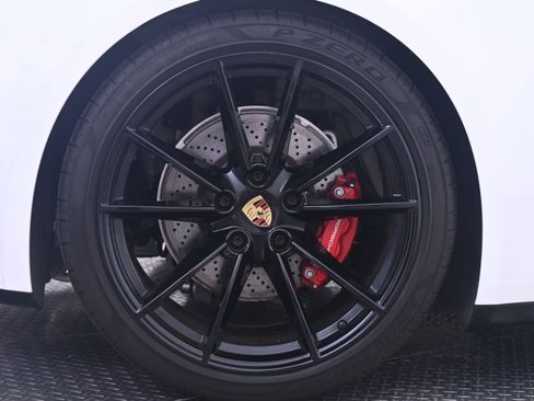 Certified 2024 Porsche 911 Targa 4S AWD/4WD image 17
