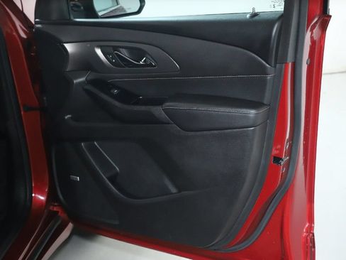 Used 2023 Chevrolet Traverse Premier w/ LPO, Floor Liner Package AWD/4WD image 34