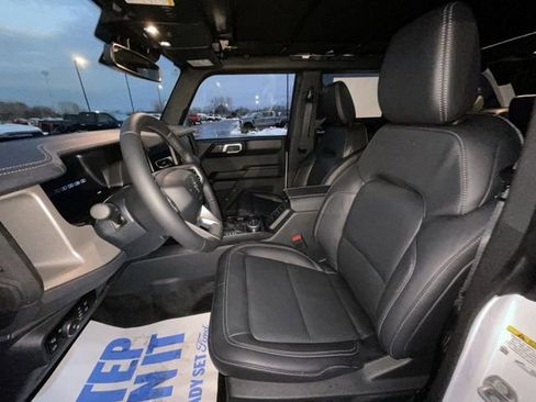 New 2025 Ford Bronco Outer Banks image 11