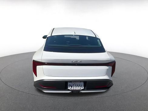 Used 2026 Kia K4 FWD image 7