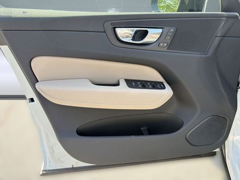 New 2026 Volvo XC60 B5 Core w/ Climate Package image 23