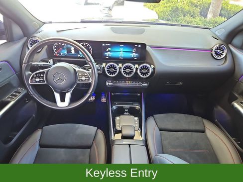 Used 2023 Mercedes-Benz GLA 250 4MATIC image 9