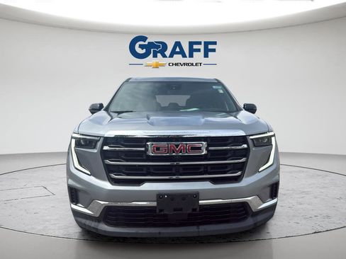 Used 2025 GMC Acadia Elevation AWD/4WD image 12