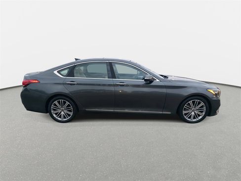 Used 2018 Genesis G80 3.8 w/ Option Group 03 image 4