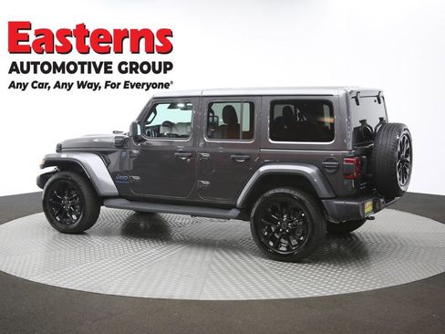 Used 2025 Jeep Wrangler Unlimited Sahara image 61