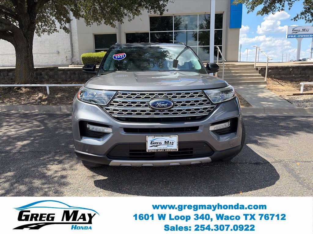 Used 2021 Ford Explorer Limited w/ Equipment Group 301A RWD image 2