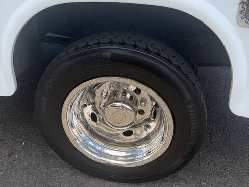 Used 2009 Ford F450 XL RWD image 28
