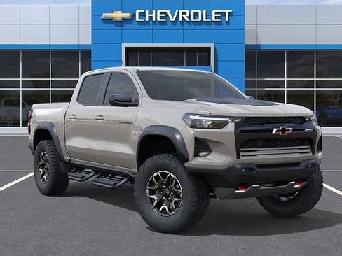 New 2026 Chevrolet Colorado ZR2 w/ Technology Package AWD/4WD image 7
