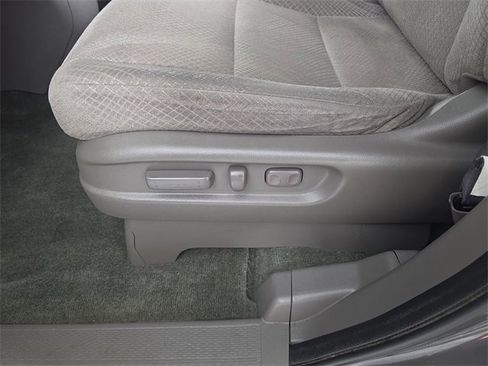 Used 2016 Honda Odyssey EX image 16
