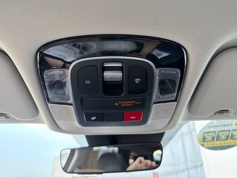Used 2025 Hyundai Tucson Limited AWD/4WD image 17