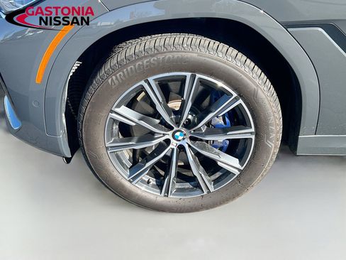 Used 2023 BMW X6 M50i w/ Executive Package image 41
