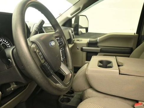 Certified 2020 Ford F150 XLT w/ Heavy-Duty Payload Package AWD/4WD image 20