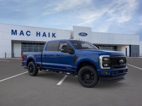 New 2026 Ford F250 Lariat w/ Black Appearance Package AWD/4WD image 7