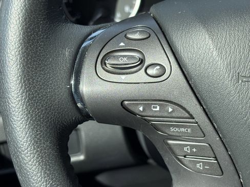 Used 2024 Nissan Murano SV w/ SV Midnight Edition Package FWD image 17