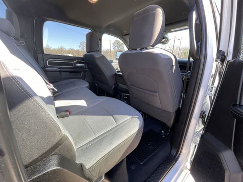 Used 2024 RAM 3500 Big Horn image 42