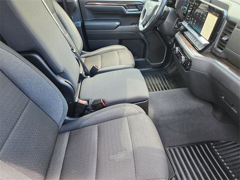 Used 2024 Chevrolet Silverado 1500 LT w/ Protection Package image 15