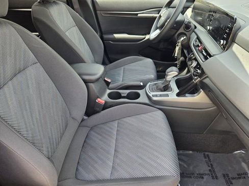 Certified 2026 Kia Seltos LX FWD image 13