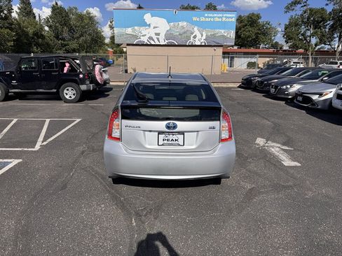 Used 2014 Toyota Prius Three FWD image 6