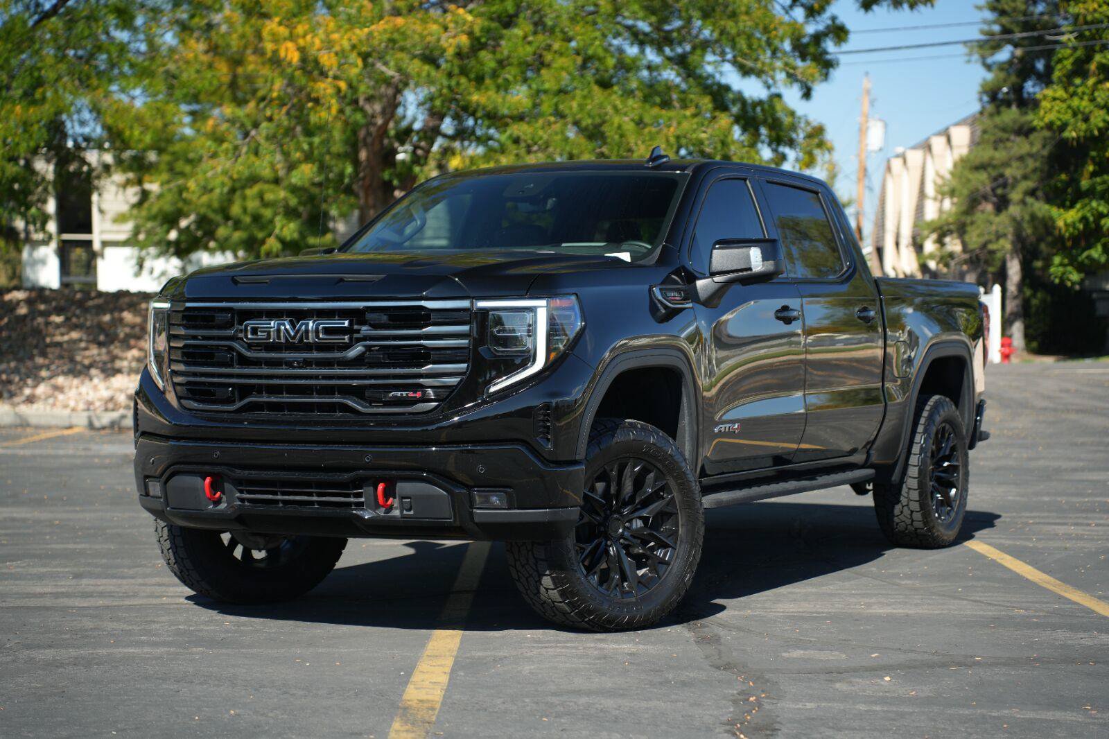 Used 2026 GMC Sierra 1500 AT4 w/ AT4 Premium Package AWD/4WD image 1