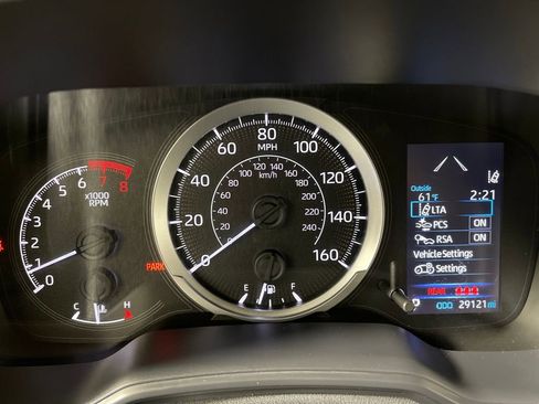 Certified 2022 Toyota Corolla LE image 18