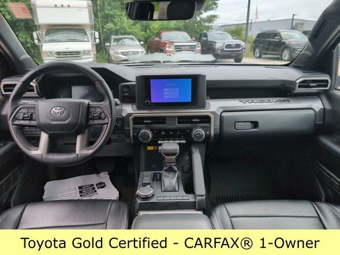Certified 2024 Toyota Tacoma SR5 AWD/4WD image 14