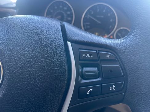 Used 2015 BMW 328i xDrive Sedan AWD/4WD image 21
