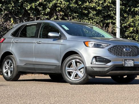 Certified 2024 Ford Edge SEL w/ Convenience Package AWD/4WD image 1