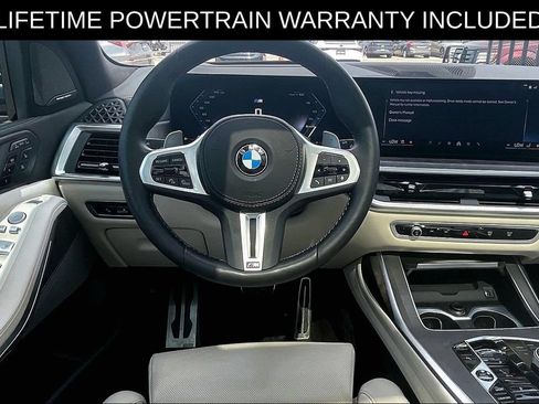 Used 2025 BMW X7 M60i AWD/4WD image 6