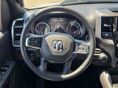 New 2026 RAM 1500 Express AWD/4WD image 19