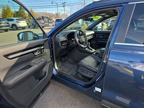 Used 2023 Honda CR-V Sport Touring image 11