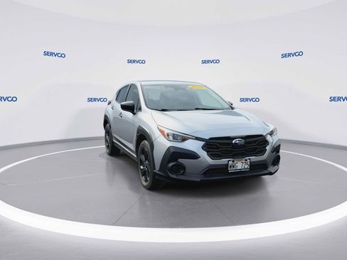 Used 2024 Subaru Crosstrek 2.0i image 2