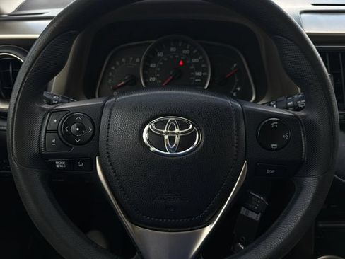 Used 2014 Toyota RAV4 XLE FWD image 22