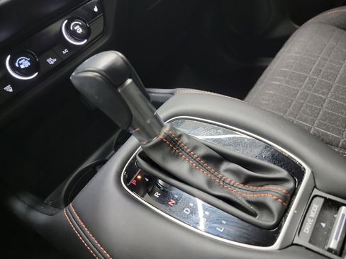 Certified 2025 Honda HR-V Sport image 26