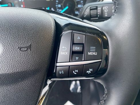 Used 2022 Ford Escape SEL image 17