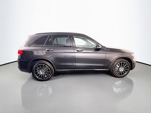 Used 2022 Mercedes-Benz GLC 300 image 11