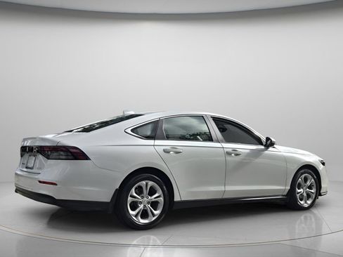 Used 2024 Honda Accord LX image 7