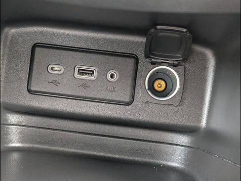 Used 2022 Chevrolet Equinox LT FWD image 17