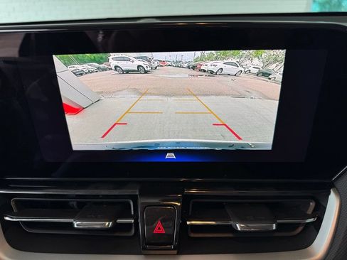 Used 2024 Chevrolet TrailBlazer LT w/ LT Cold Weather Package FWD image 33