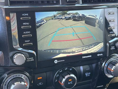 Certified 2022 Toyota 4Runner TRD Off-Road AWD/4WD image 16