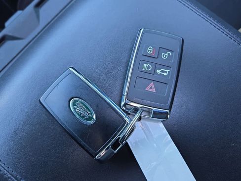 Used 2023 Land Rover Defender 110 Carpathian Edition image 39