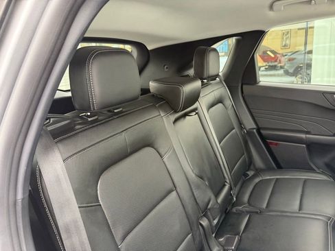 Used 2022 Ford Escape SEL image 23