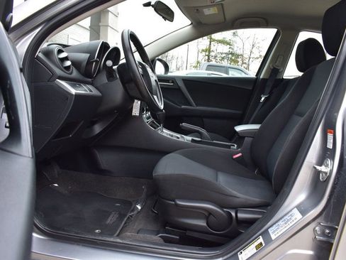 Used 2011 MAZDA MAZDA3 i Touring image 14