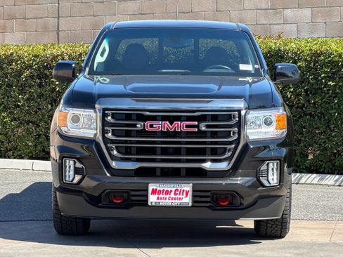 Certified 2022 GMC Canyon AT4 w/ Trailering Package AWD/4WD image 9