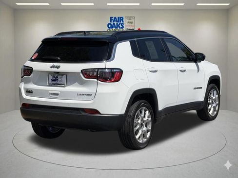 Certified 2025 Jeep Compass Limited AWD/4WD image 8