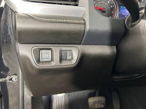 Used 2023 GMC Acadia SLE image 20