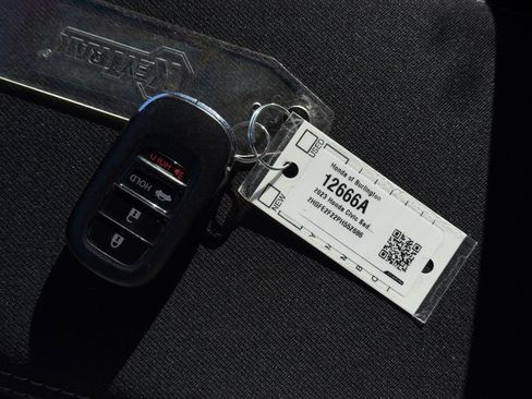 Used 2023 Honda Civic LX image 29