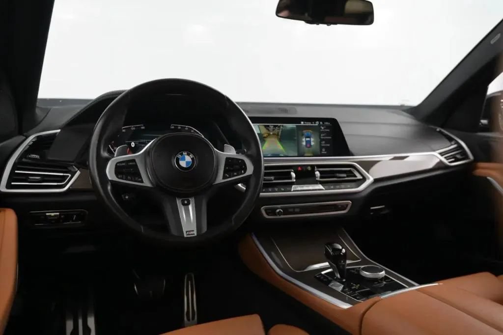 Used 2022 BMW X5 xDrive40i w/ M Sport Package AWD/4WD image 37