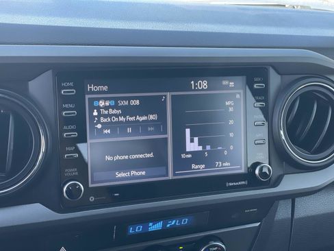 Used 2023 Toyota Tacoma TRD Off-Road image 11