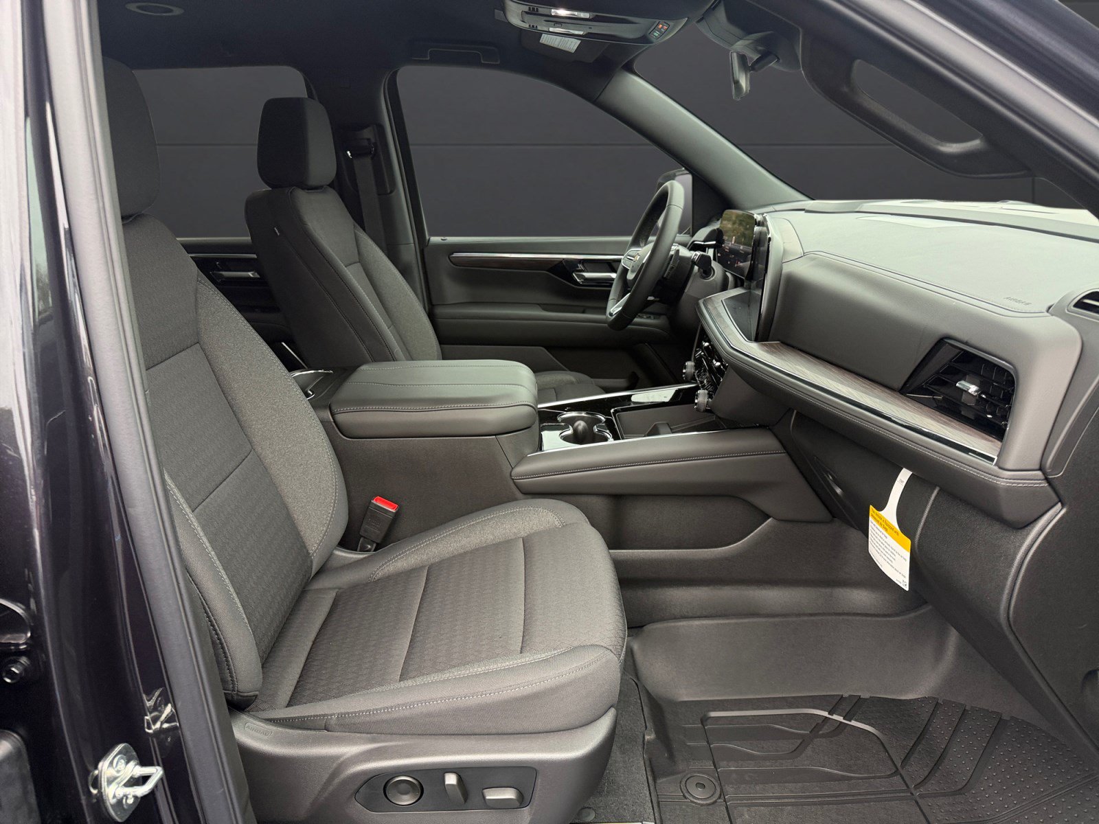 New 2027 Chevrolet Tahoe LS RWD image 7